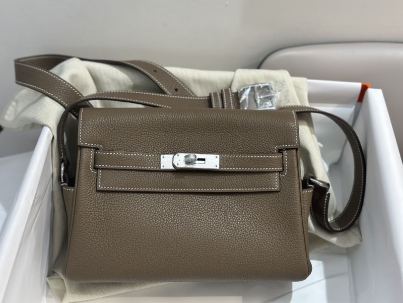 Hermes Kelly Messenger